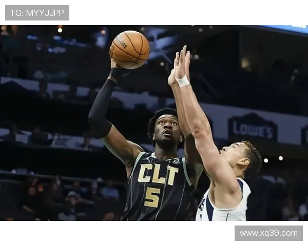 [NBA]得到黄蜂中锋马克·威廉姆斯.